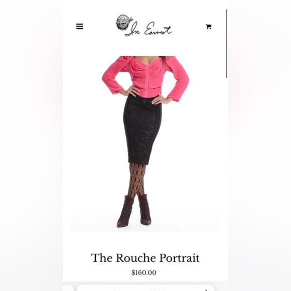 In Earnest top NWT - Picture 10 of 10